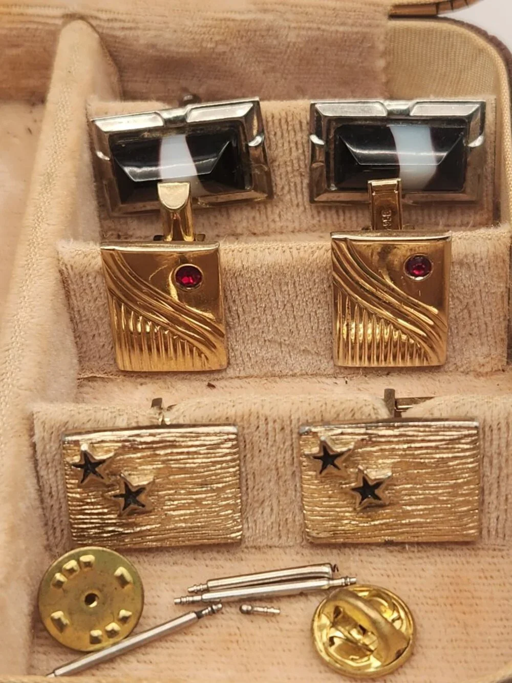 Vintage Mod Cufflinks Tie Clip Bar LOT Hinged Case Box